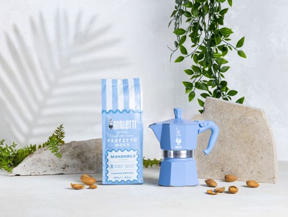 Preview: Sommerliche Erfrischung mit eisgekühltem Mandelkaffee