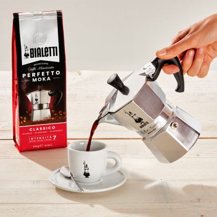 Preview: Bialetti Moka Express, Espressokocher 1 Tasse 2. Wahl (defekte Verpackung)